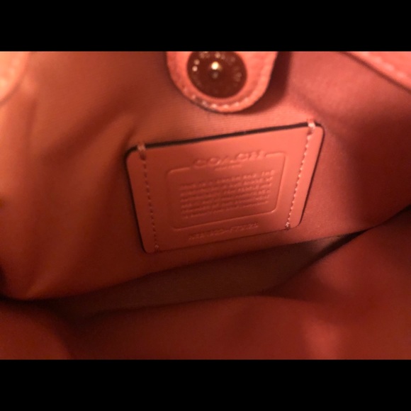Mini Coach Signature purse. - Picture 4 of 6